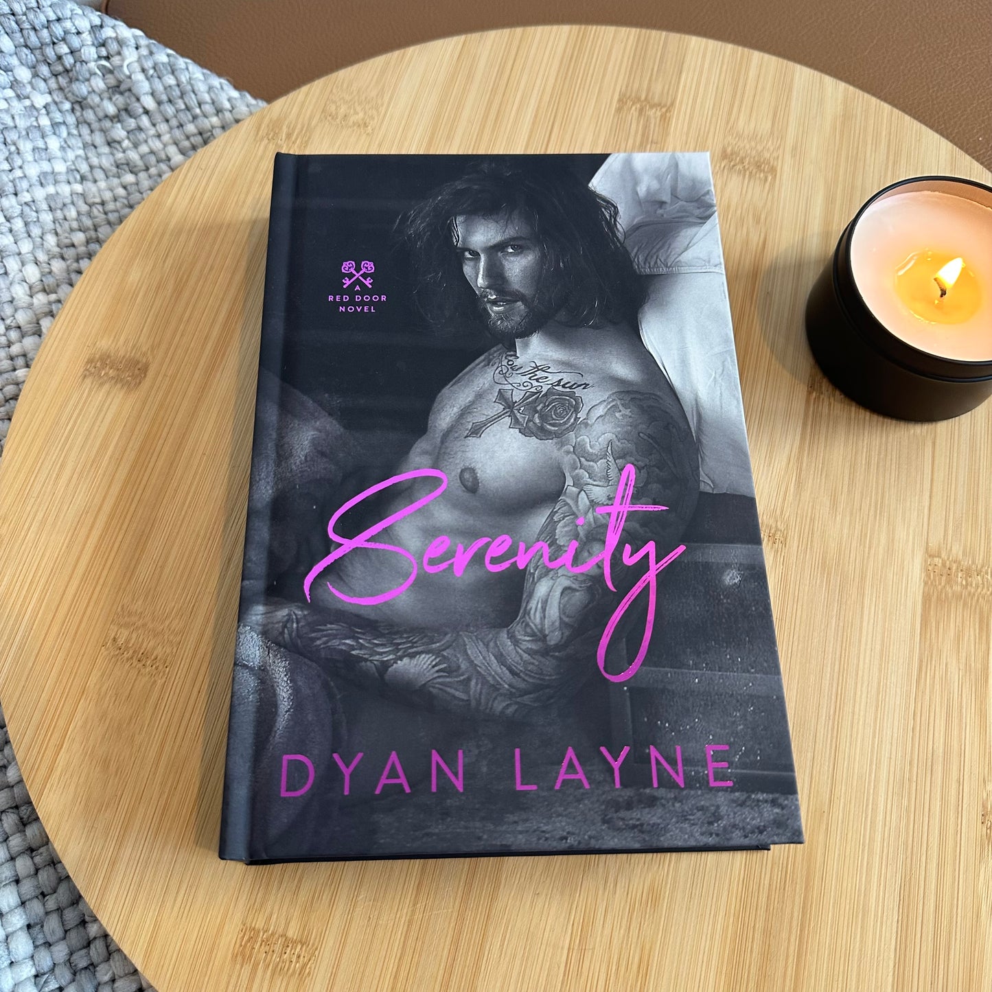 Serenity (Red Door #1)